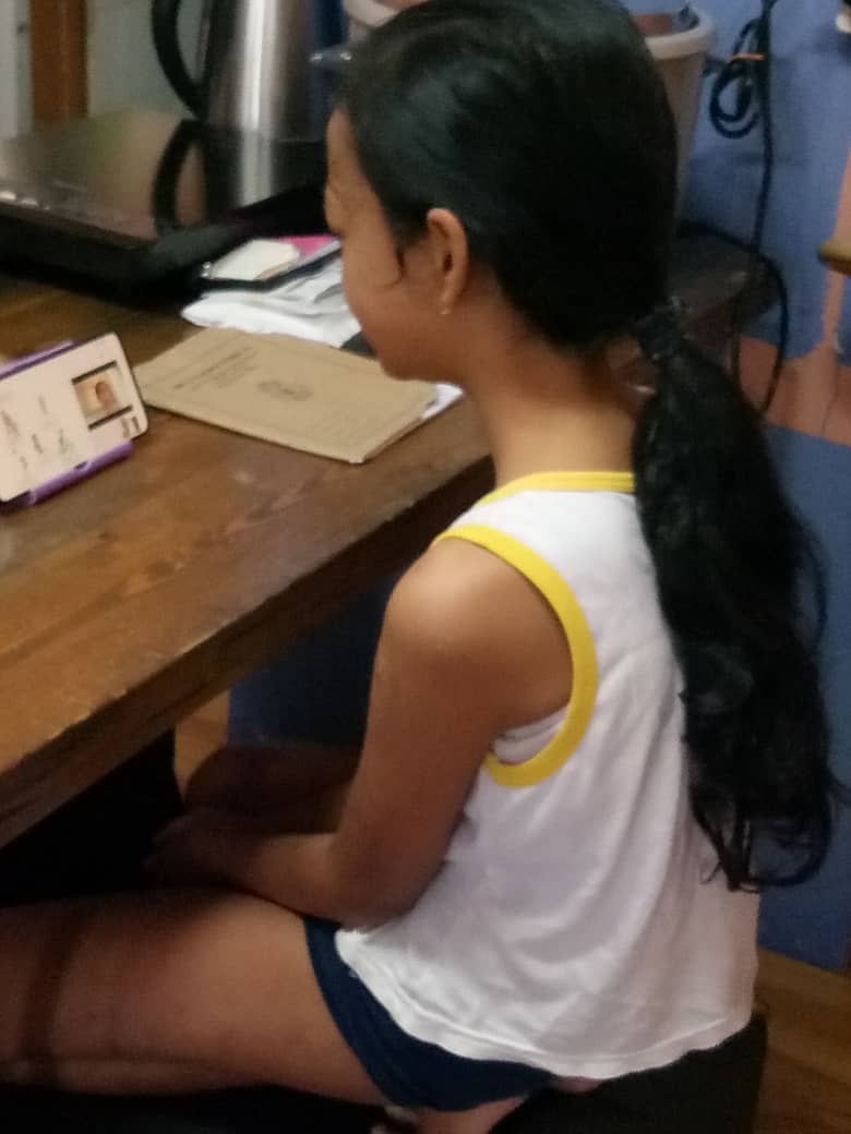 FIRST ONLINE ENGLISH LESSON WITH NOVAKIDS
